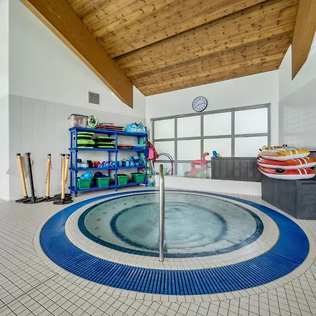 Jubilee Ground-floor Single Bedroom Holiday home